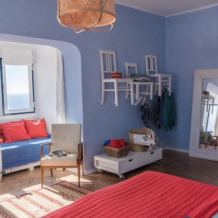 Chill In Ericeira Surf House Hostel Bagian luar foto