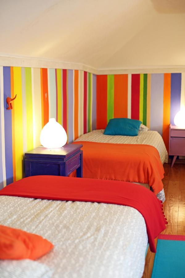 Chill In Ericeira Surf House Hostel Bagian luar foto