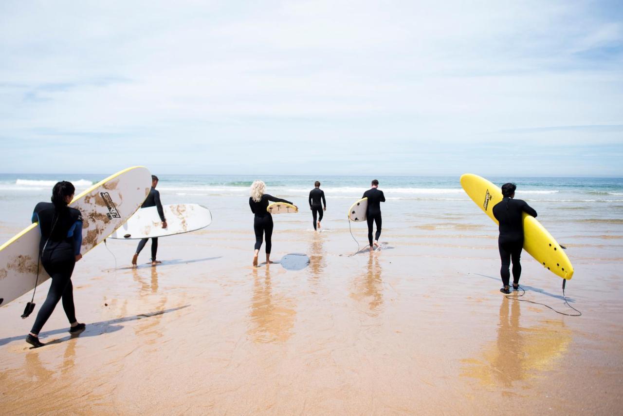 Chill In Ericeira Surf House Hostel Bagian luar foto