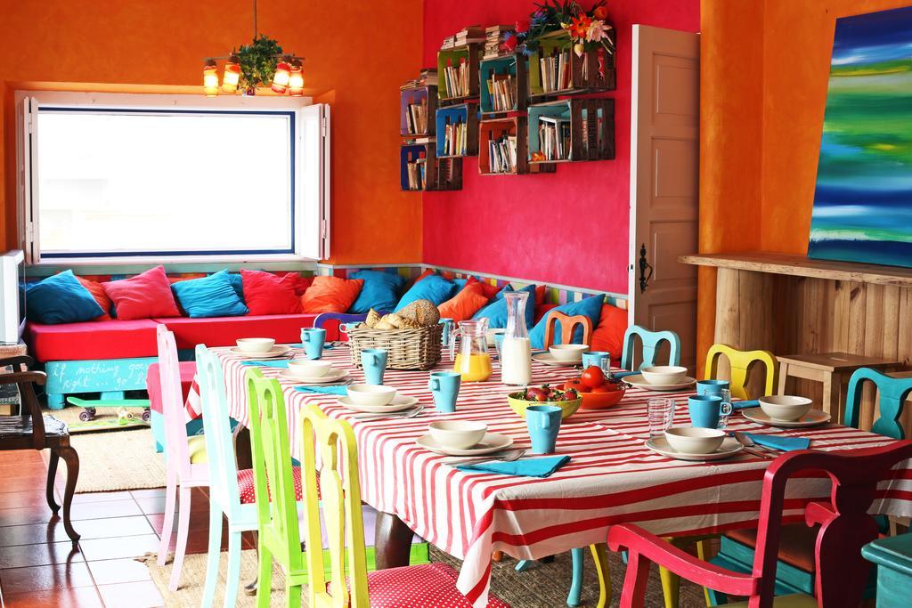 Chill In Ericeira Surf House Hostel Bagian luar foto