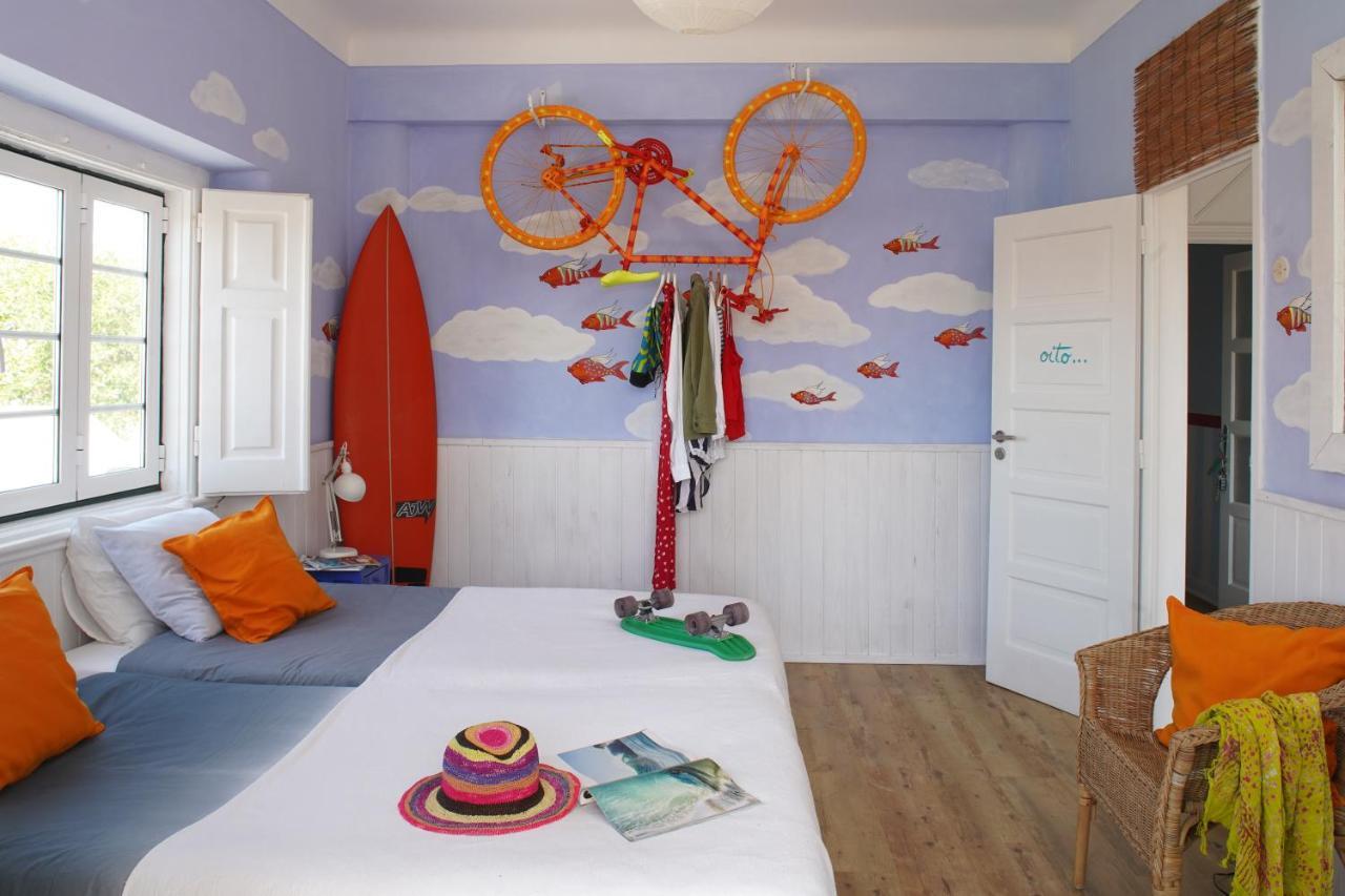 Chill In Ericeira Surf House Hostel Bagian luar foto