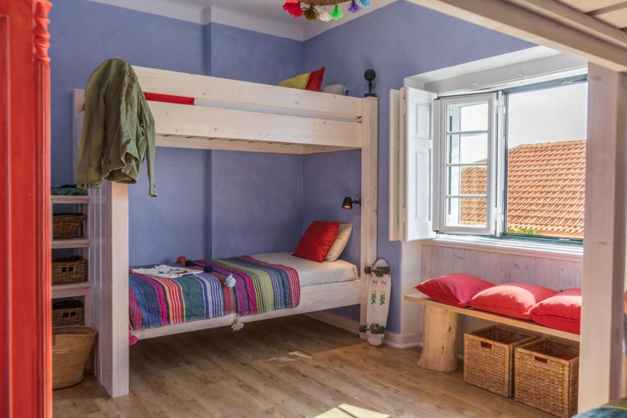Chill In Ericeira Surf House Hostel Bagian luar foto