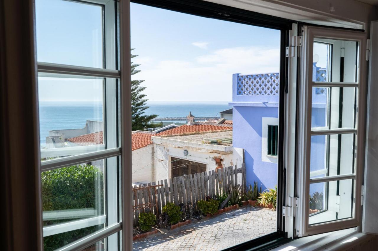 Chill In Ericeira Surf House Hostel Bagian luar foto