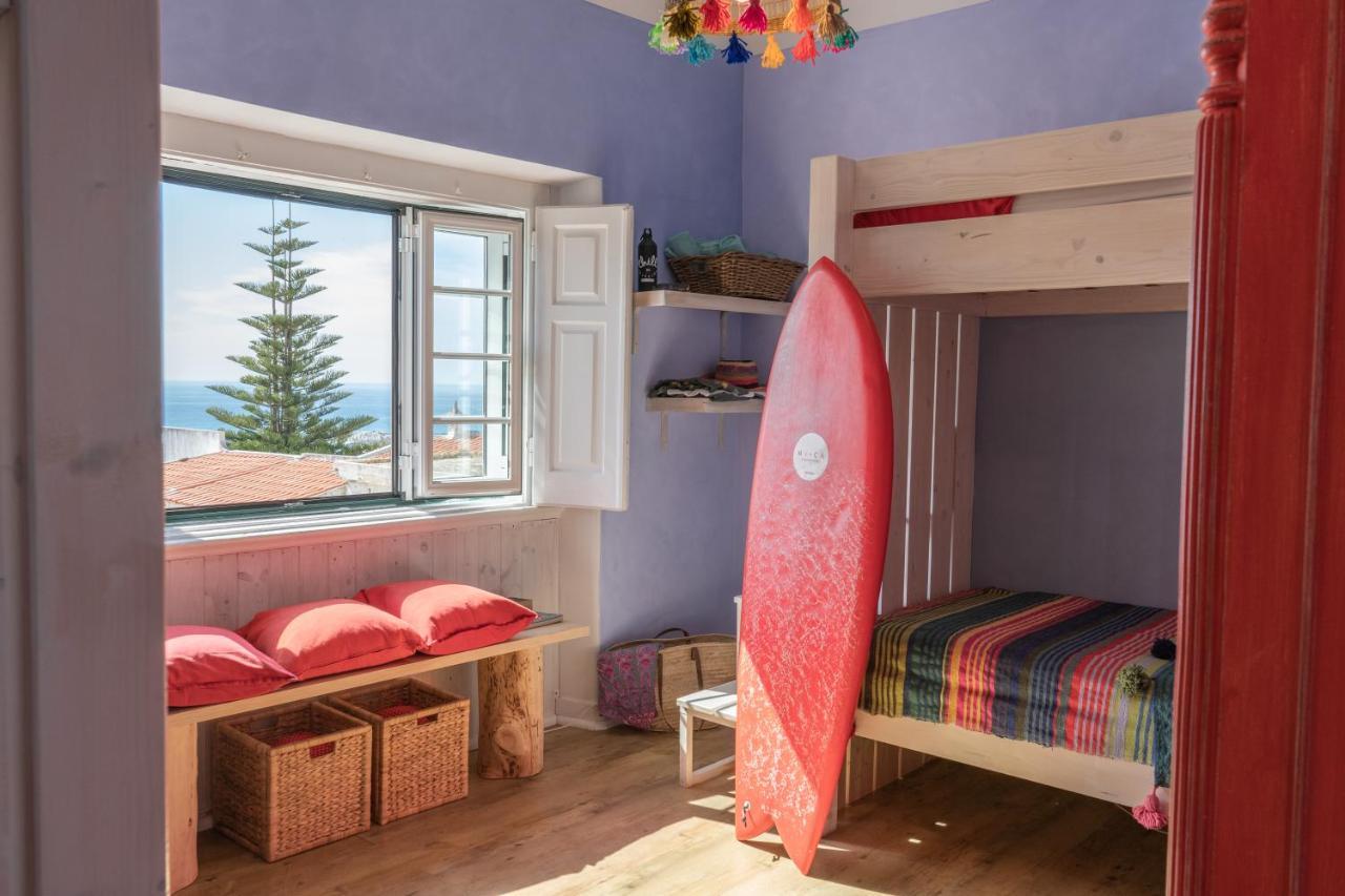 Chill In Ericeira Surf House Hostel Bagian luar foto