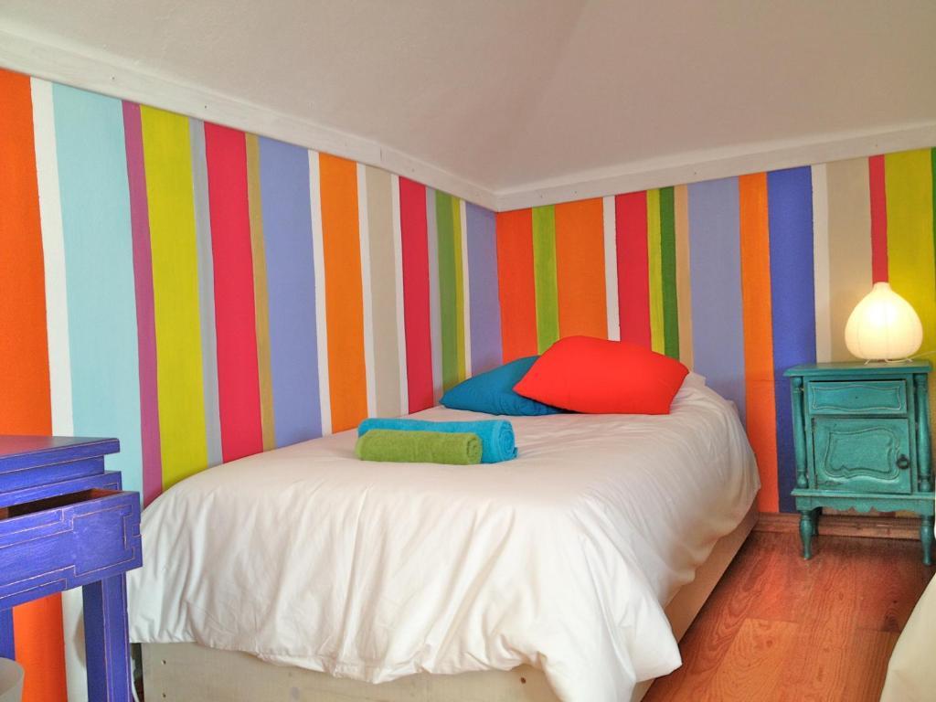 Chill In Ericeira Surf House Hostel Ruang foto