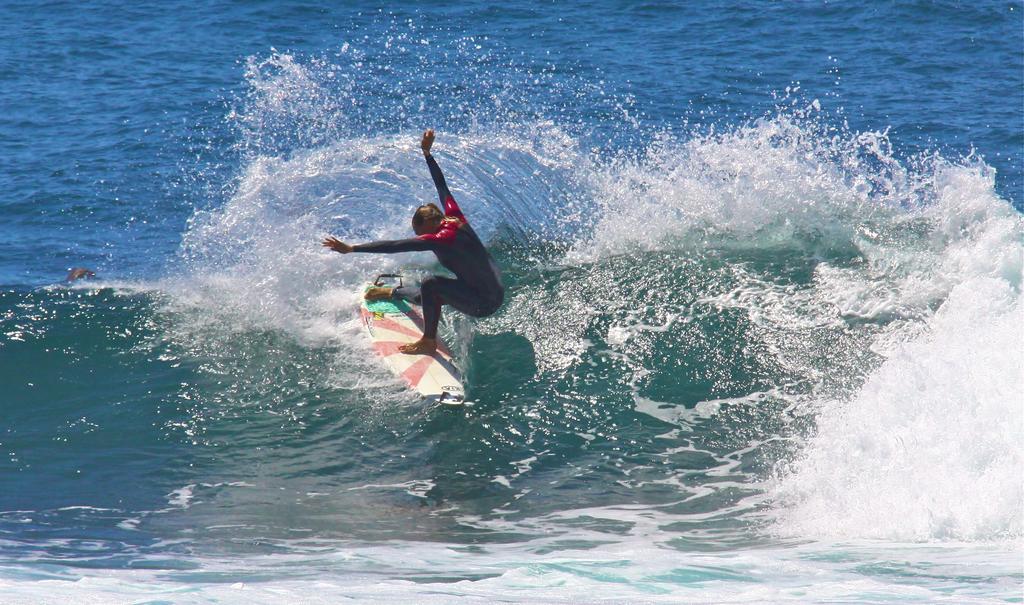 Chill In Ericeira Surf House Hostel Bagian luar foto